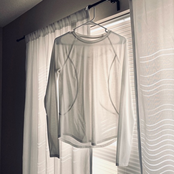 tek gear Tops - White Athletic Long Sleeve